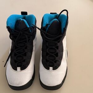 Air Jordan 10 Retro Kids Black and White High-Top 6.5 youth